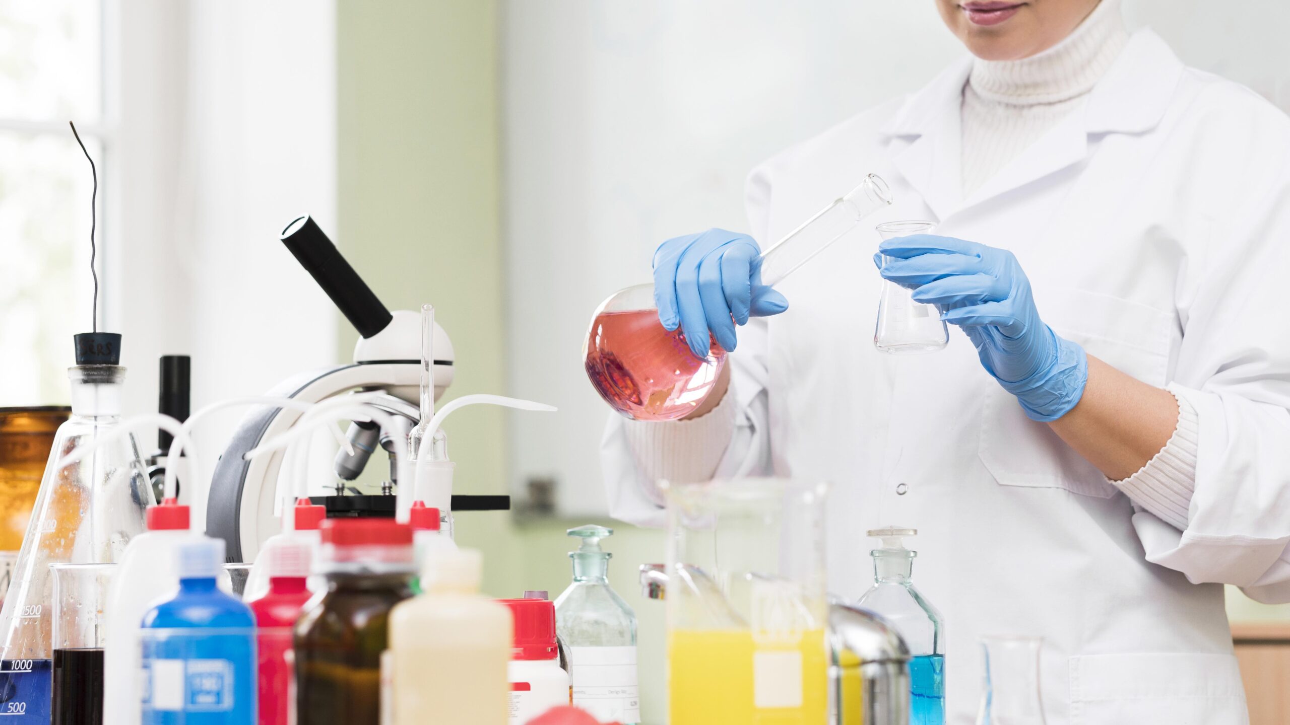 Textile Chemicals: Types, Applications, and Sustainable Solutions for Modern Textiles