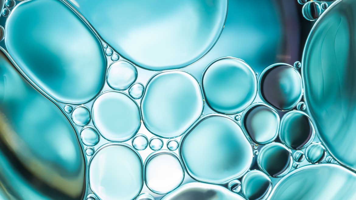 Various types of anti-foaming agents used in oil applications, including silicone and non-silicone defoamers.