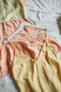 colored dresses for girl with hanger